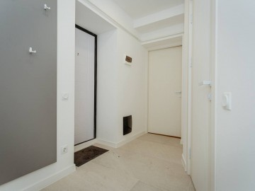 Apartament cu 2 camere, 50m², Strada Trandafirilor photo