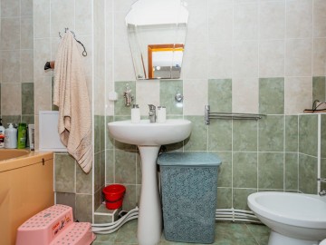 Apartament cu 2 camere, 54m², Strada Sucevița photo