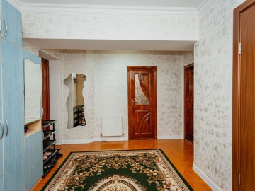 Apartament cu 2 camere, 54m², Strada Sucevița photo