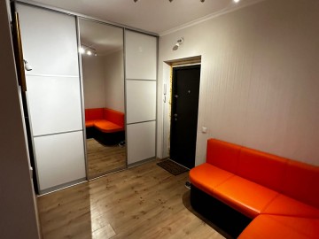 Apartament cu 2 camere, 85m², str. Mihail Sadoveanu photo