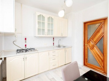 Apartament cu 2 camere, 56m², Independentei 6540 photo