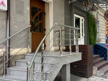 Chirie-Universal, 70m², centru,Пушкина photo