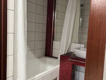 Chirie - Apartament cu 2 camere, 55m², Rîscani, Hipodromului photo