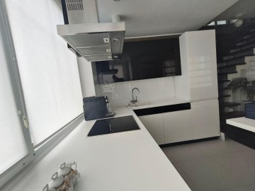 Chirie-Apartament cu 3 camere, 85m², Buiucani.str.Vasile Lupu photo
