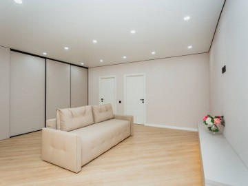 Apartament cu 2 camere, 67m², Durleşti photo