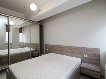 Apartament cu 1 cameră, 35m², Strada Lev Tolstoi photo