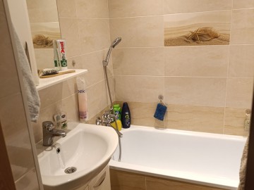 4-х комнатная квартира, 80м², Strada București photo