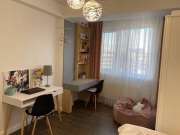 Apartament cu 3 camere, 107m², Strada carierei photo