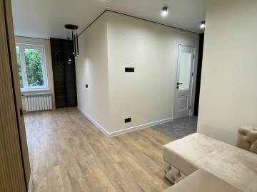 Apartament cu 3 camere, 76m², Bulevardul Dacia photo