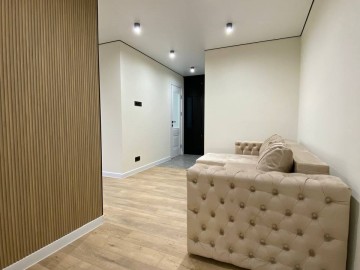 Apartament cu 3 camere, 76m², Bulevardul Dacia photo