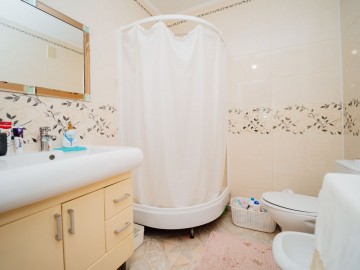 Apartament cu 2 camere, 50m², Cuza Vodă photo