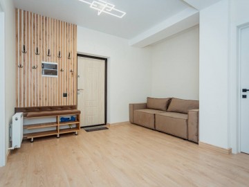 Apartament cu 2 camere, 66m², Ialoveni, Alexandru cel Bun photo