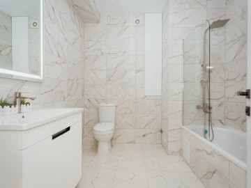 Apartament cu 2 camere, 66m², Ialoveni, Alexandru cel Bun photo