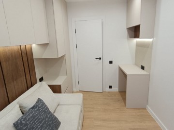 Apartament cu 2 camere, 47m², Kiev photo