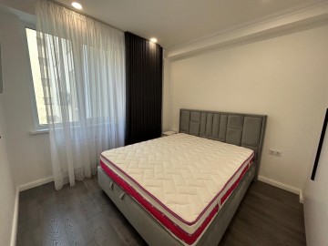Apartament cu 1 cameră, 35m², Vissarion Belinski photo