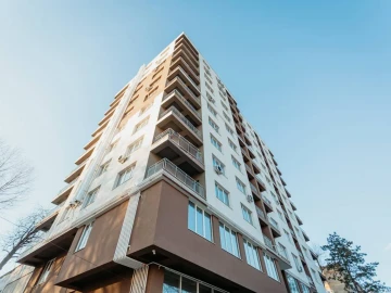Apartament cu 3 camere, 87m², Rîșcani, Nicolae Dimo photo