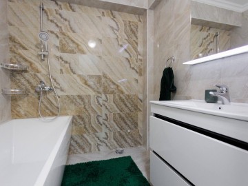 Apartament cu 2 camere, 68m², Ginta latina photo