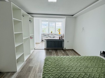 Chirie-Apartament cu 4 camere, 80m², Игорь Виеру photo