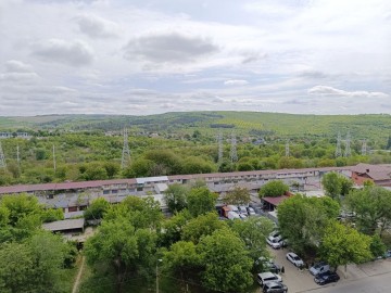 Apartament cu 2 camere, 50m², Miles cu Spataru photo