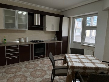 Chirie -Apartament cu 3 camere, 118m², Bogdan Voevod photo