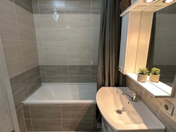 -CHIRIE-Apartament cu 1 cameră, 52m², Alba Iulia photo