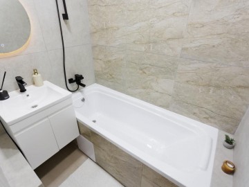 Apartament cu 2 camere, 48m², Bulevardul Dacia photo