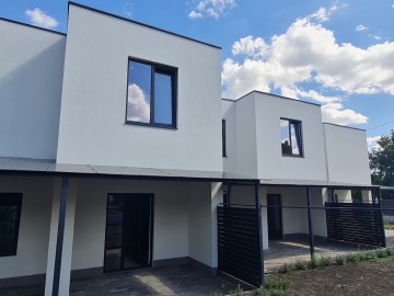 Duplex - Townhouse cu 2 nivele, 145m², str.Codru photo