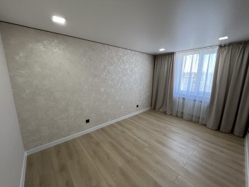 Apartament cu 3 camere, 75m², Botanica, Sarmizegetusa photo