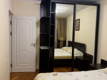 chirie-Apartament cu 2 camere, 70m², telecentru,hancesti photo