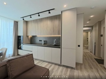 chirie-1 комнатная квартира, Centru 42м², Renasterii Nationale photo