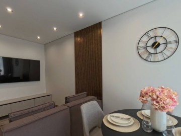 chirie-Apartament cu 1 cameră, Centru 42m², Renasterii Nationale photo