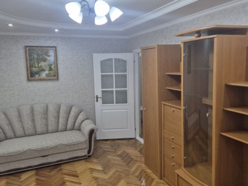 Chirie-Apartament cu 2 camere, 35m²,botanica, Cuza Vodă photo