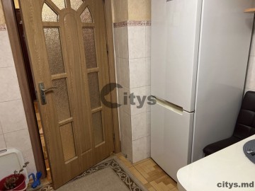 Se vinde-Apartament cu 2 camere, 55m², центр,Albisoara 7040 photo