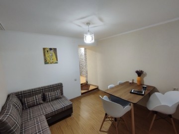 Se vinde-Apartament cu 2 camere, 40m²,centru, Tighina photo