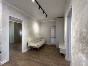 Se vinde-Apartament cu 2 camere, 56m², Rîșcani,Miron Costin photo