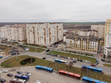 Se vinde-Apartament cu 1 cameră, 50m², ciocana,Mircea cel Bătrân 7074 photo