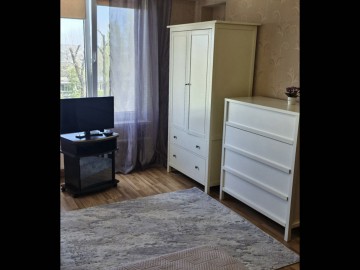Chirie-Apartament cu 1 cameră, 44m², Botanica,Nicolae Titulescu photo
