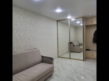 Chirie-Apartament cu 1 cameră, 50m², Buiucani,Иоана Раду photo