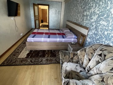 Chirie-Apartament cu 1 cameră, 54m², Centru,Valea Trandafirilor photo