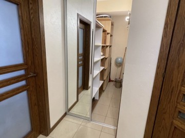 Chirie-Apartament cu 1 cameră, 54m², Centru,Valea Trandafirilor photo