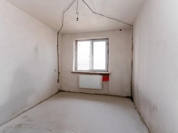 3-х комнатная квартира, 78м²,Яловены,Молдова photo