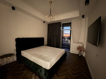 Chirie-Apartament cu 2 camere, 70m², Богдан воевод photo