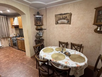 Apartament cu 4 camere, 98m², Alecu Russo photo