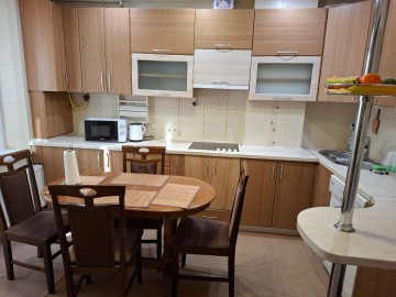 Apartament cu 2 camere, 100m², Buiucani, Codrilor photo
