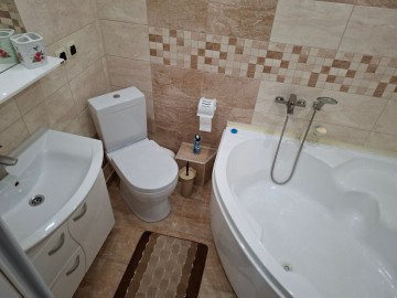 Apartament cu 2 camere, 100m², Buiucani, Codrilor photo