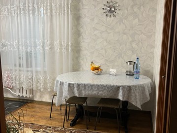 Apartament cu 2 camere, 56m², str. Socoleni photo