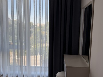 Chirie-Apartament cu 2 camere, 75m², Centru,Moara Roșie photo