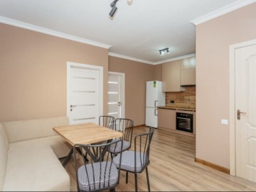 Se vinde-Apartament cu 2 camere, 41m², Buiucani,Sucevița photo