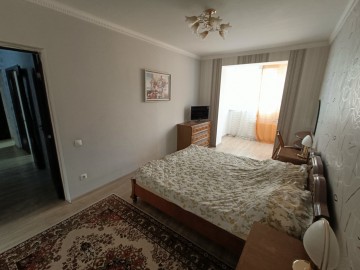 Chirie-Apartament cu 2 camere, 78m², Botanica,Decebal photo
