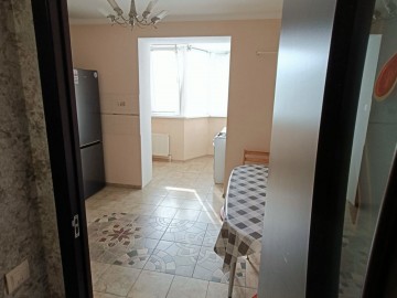 Chirie-Apartament cu 2 camere, 78m², Botanica,Decebal photo